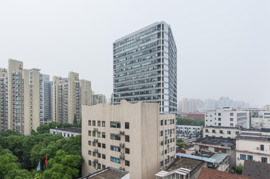 63號設計創意工廠有面積出租嗎？